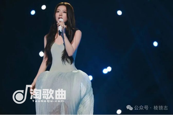 单依纯：00后音乐革新者，用《李白》掀起华语乐坛新浪潮